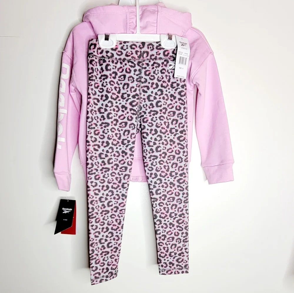 Reebok 2 piece Lilac sachet Animal set